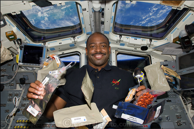 Leland Melvin, astronauta