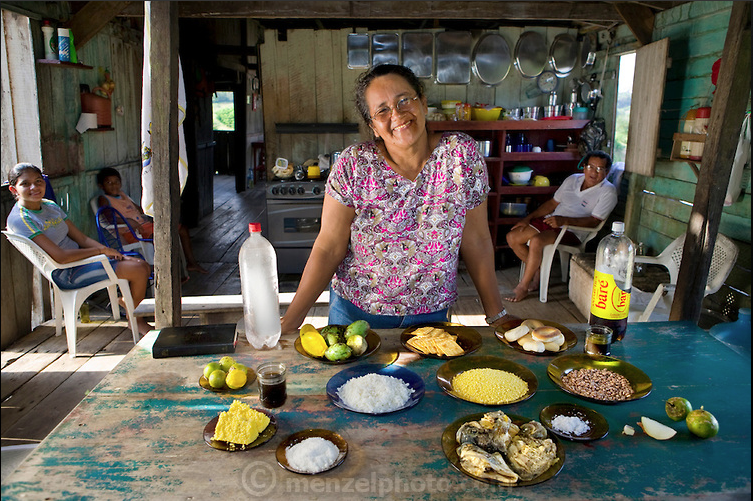 Solange da Silva Correia, dona de casa, Brasil.